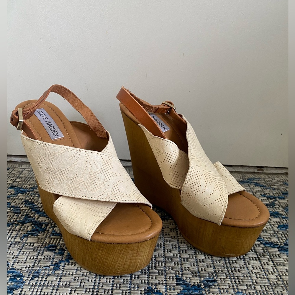 Steve Madden Bemeita Wedges
